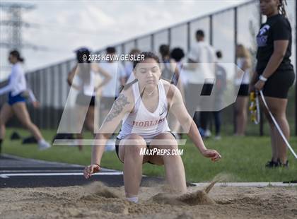 Thumbnail 1 in SEC Conference Meet photogallery.