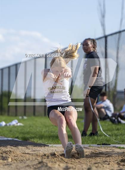 Thumbnail 3 in SEC Conference Meet photogallery.