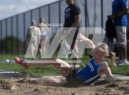 Thumbnail 1 in SEC Conference Meet photogallery.