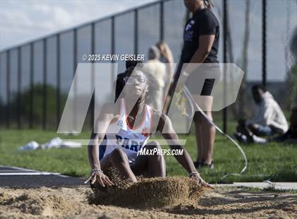 Thumbnail 1 in SEC Conference Meet photogallery.
