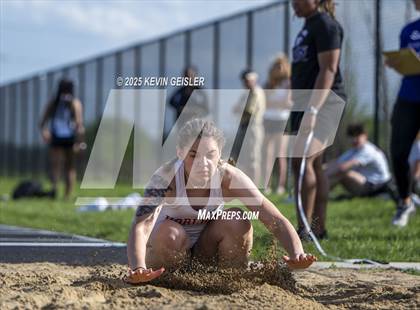 Thumbnail 2 in SEC Conference Meet photogallery.