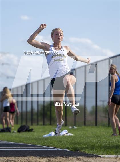 Thumbnail 1 in SEC Conference Meet photogallery.