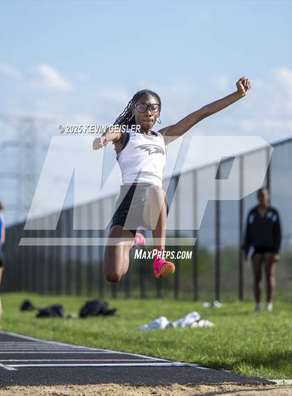 Thumbnail 1 in SEC Conference Meet photogallery.
