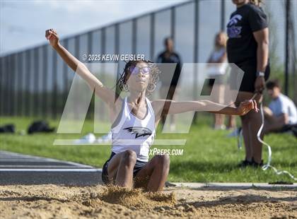 Thumbnail 2 in SEC Conference Meet photogallery.