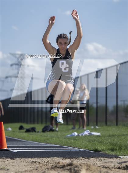 Thumbnail 2 in SEC Conference Meet photogallery.