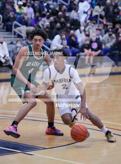 Thumbnail 1 in Garfield vs. Timberline (WIAA 3A Regional Playoff) photogallery.