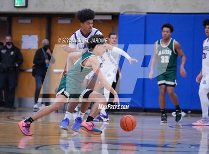 Thumbnail 3 in Garfield vs. Timberline (WIAA 3A Regional Playoff) photogallery.