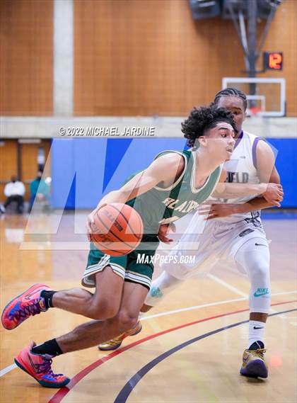 Thumbnail 2 in Garfield vs. Timberline (WIAA 3A Regional Playoff) photogallery.