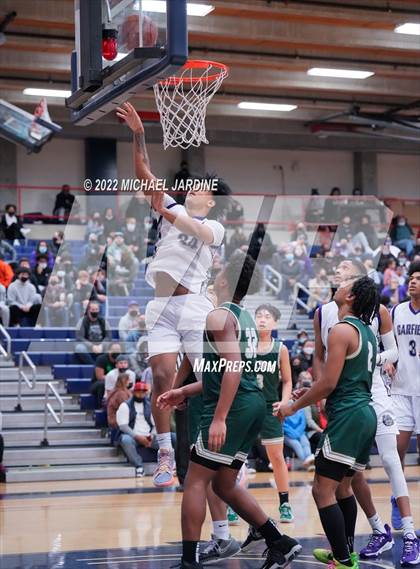 Thumbnail 3 in Garfield vs. Timberline (WIAA 3A Regional Playoff) photogallery.