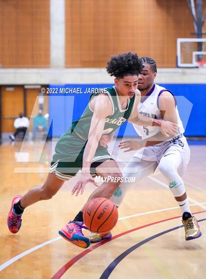 Thumbnail 3 in Garfield vs. Timberline (WIAA 3A Regional Playoff) photogallery.