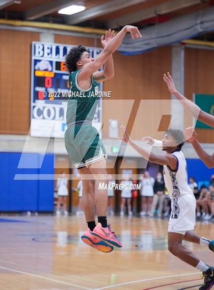 Thumbnail 3 in Garfield vs. Timberline (WIAA 3A Regional Playoff) photogallery.