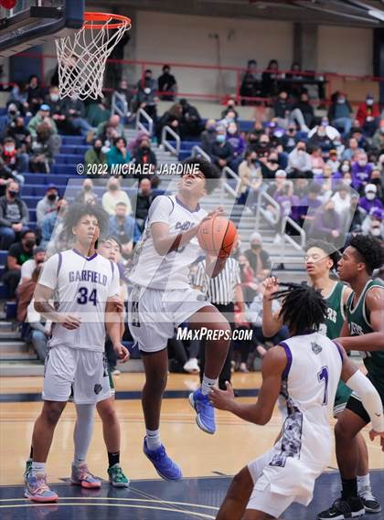 Thumbnail 3 in Garfield vs. Timberline (WIAA 3A Regional Playoff) photogallery.