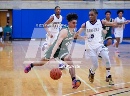 Thumbnail 2 in Garfield vs. Timberline (WIAA 3A Regional Playoff) photogallery.