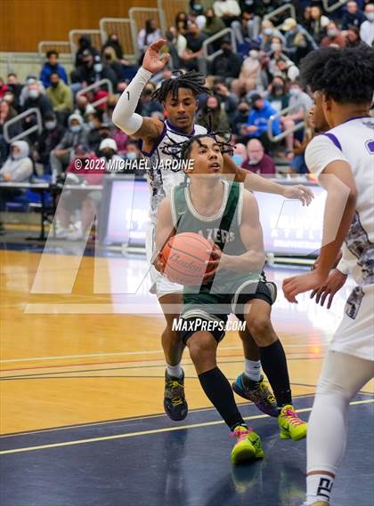 Thumbnail 3 in Garfield vs. Timberline (WIAA 3A Regional Playoff) photogallery.