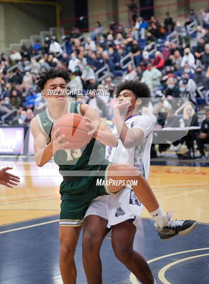 Thumbnail 3 in Garfield vs. Timberline (WIAA 3A Regional Playoff) photogallery.