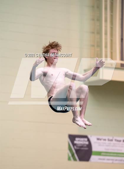 Thumbnail 2 in CHSAA 5A State Championship photogallery.