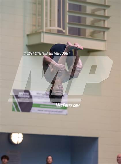 Thumbnail 1 in CHSAA 5A State Championship photogallery.