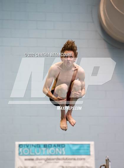 Thumbnail 2 in CHSAA 5A State Championship photogallery.