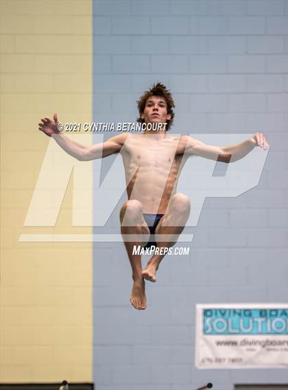 Thumbnail 3 in CHSAA 5A State Championship photogallery.