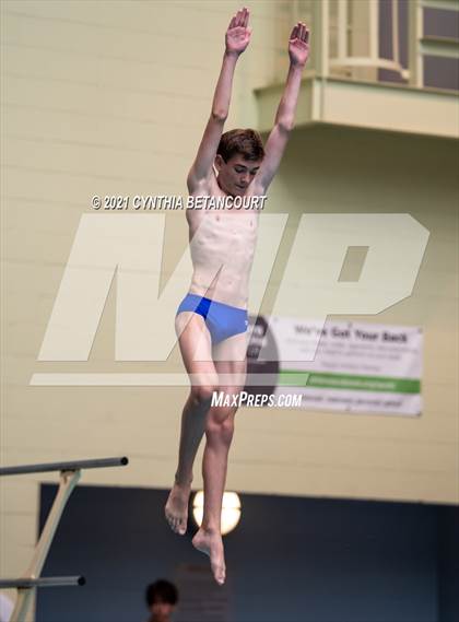 Thumbnail 2 in CHSAA 5A State Championship photogallery.