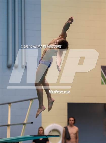 Thumbnail 3 in CHSAA 5A State Championship photogallery.