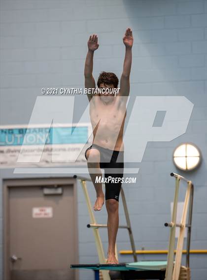 Thumbnail 2 in CHSAA 5A State Championship photogallery.