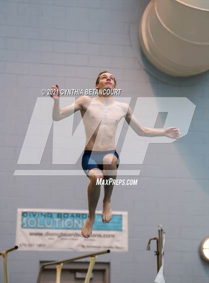 Thumbnail 1 in CHSAA 5A State Championship photogallery.