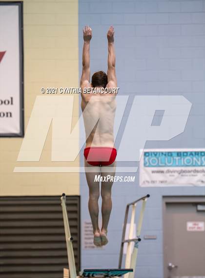 Thumbnail 1 in CHSAA 5A State Championship photogallery.