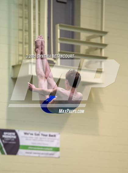 Thumbnail 2 in CHSAA 5A State Championship photogallery.