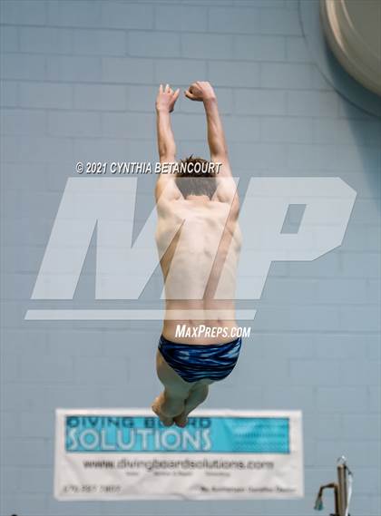 Thumbnail 1 in CHSAA 5A State Championship photogallery.