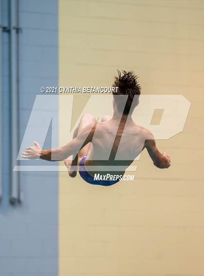 Thumbnail 3 in CHSAA 5A State Championship photogallery.