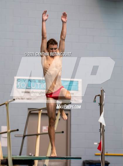 Thumbnail 2 in CHSAA 5A State Championship photogallery.