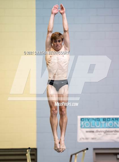 Thumbnail 1 in CHSAA 5A State Championship photogallery.