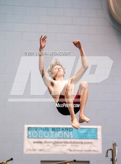 Thumbnail 1 in CHSAA 5A State Championship photogallery.