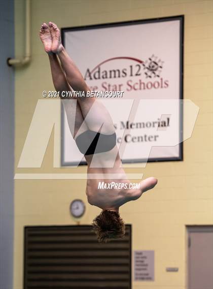 Thumbnail 1 in CHSAA 5A State Championship photogallery.
