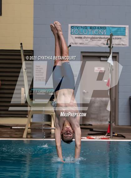 Thumbnail 2 in CHSAA 5A State Championship photogallery.