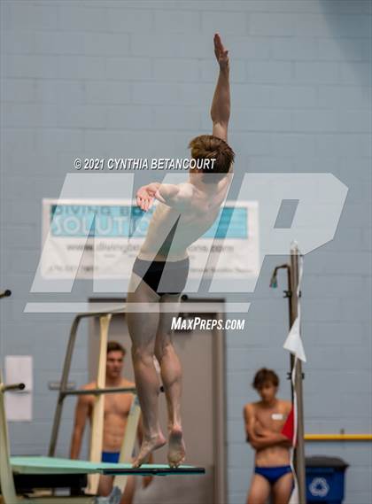 Thumbnail 1 in CHSAA 5A State Championship photogallery.