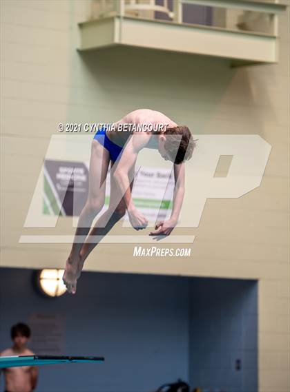 Thumbnail 1 in CHSAA 5A State Championship photogallery.