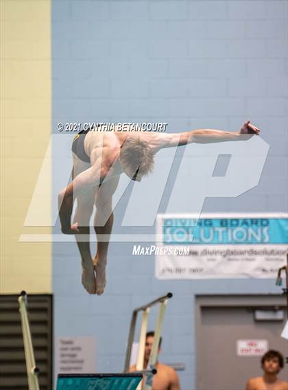Thumbnail 3 in CHSAA 5A State Championship photogallery.