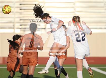 Thumbnail 3 in White vs Frisco Wakeland (UIL 5A Quarterfinal) photogallery.