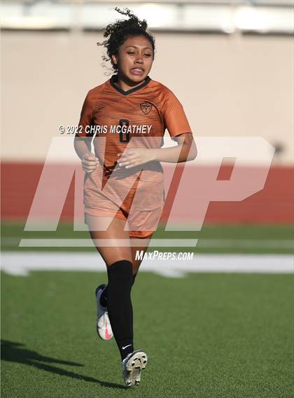 Thumbnail 2 in White vs Frisco Wakeland (UIL 5A Quarterfinal) photogallery.