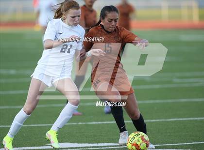 Thumbnail 1 in White vs Frisco Wakeland (UIL 5A Quarterfinal) photogallery.