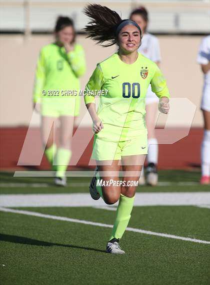 Thumbnail 2 in White vs Frisco Wakeland (UIL 5A Quarterfinal) photogallery.