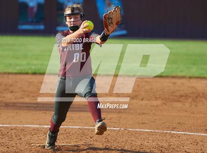 Thumbnail 3 in Twin Springs @ Dobyns-Bennett photogallery.