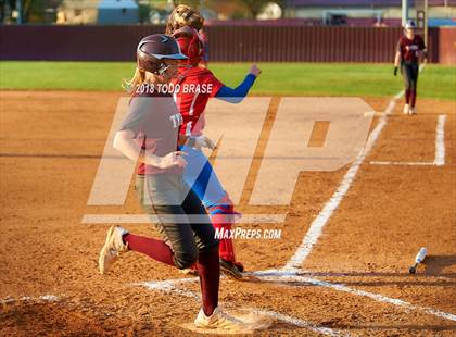 Thumbnail 3 in Twin Springs @ Dobyns-Bennett photogallery.