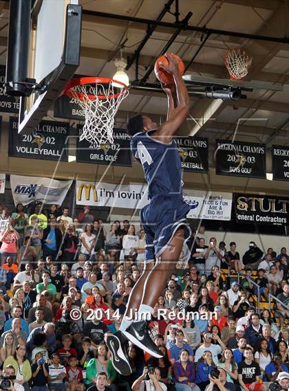 Thumbnail 1 in City of Palms Classic Slam Dunk Contest photogallery.