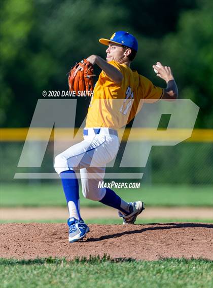 Thumbnail 3 in Davenport Central @ Davenport North photogallery.