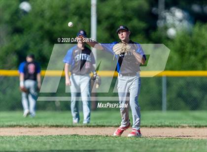 Thumbnail 1 in Davenport Central @ Davenport North photogallery.