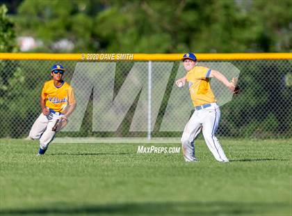 Thumbnail 1 in Davenport Central @ Davenport North photogallery.