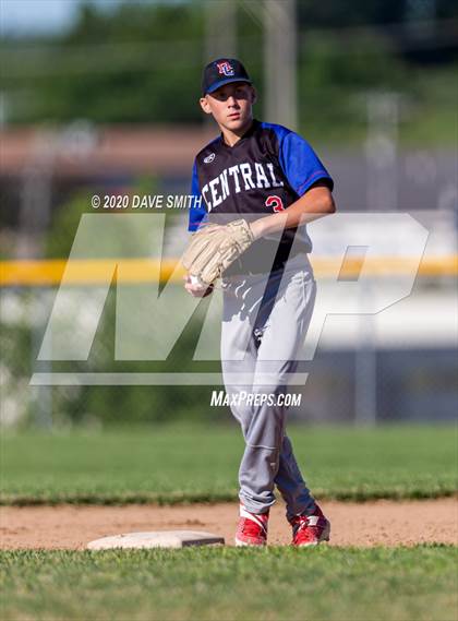 Thumbnail 2 in Davenport Central @ Davenport North photogallery.